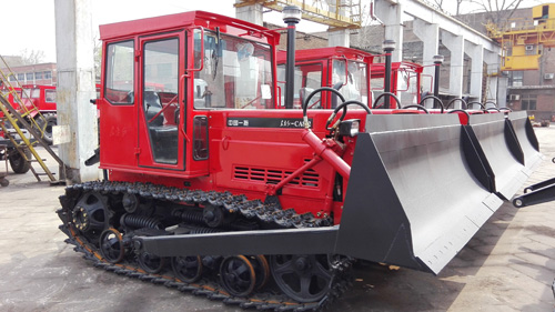 東方紅-802履帶型拖拉機(jī)履帶外張該怎么辦？