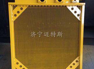 山推推土機(jī)SD42原廠水箱散熱器
